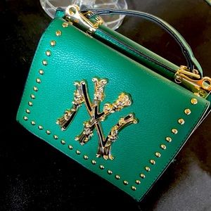 Money green NY CROSS BAG